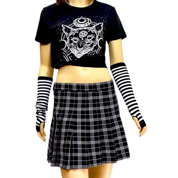 High Waist Black Plaid Pleated Mini Skirt - NEW - Picture 3 of 4